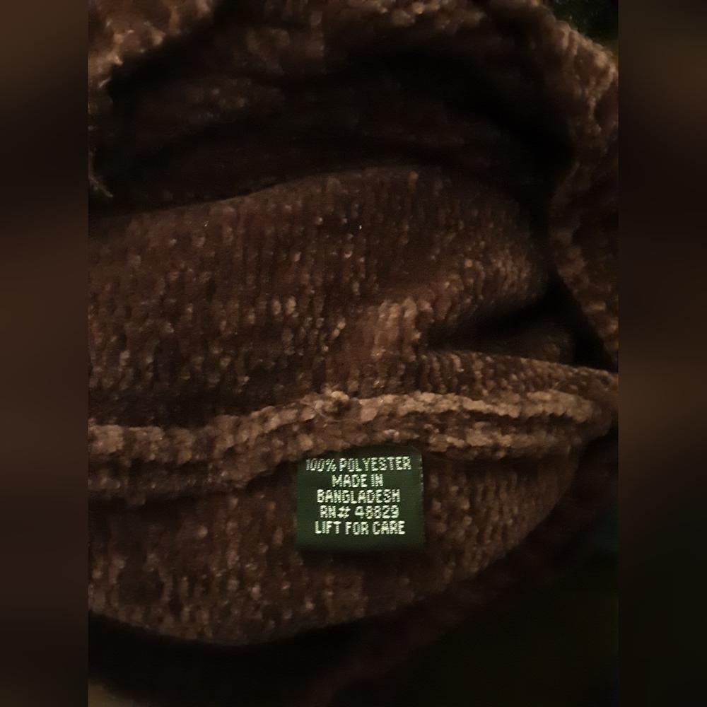 Crushed Velvety Sweater - Picture 7 of 7